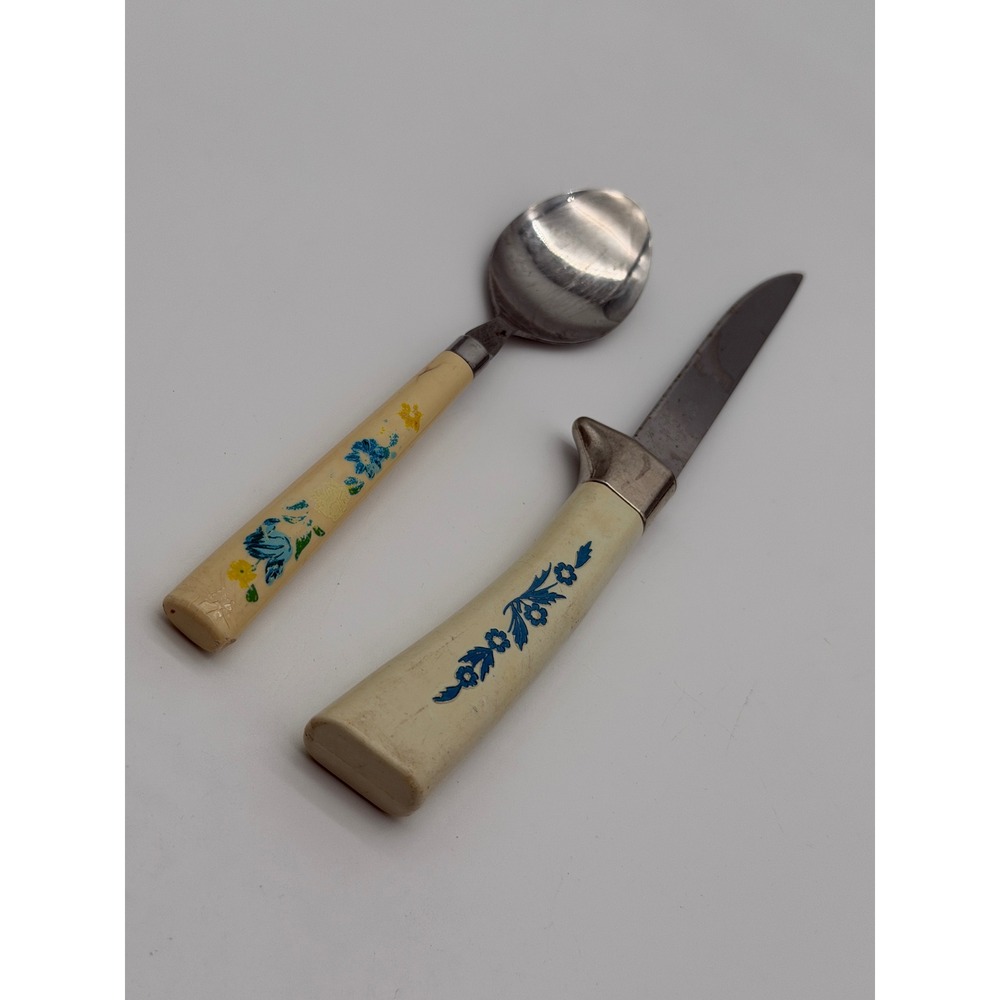 Vintage Stainless Taiwan Floral‎ Flatware Spoon and Knife Set Cream Blue Yellow